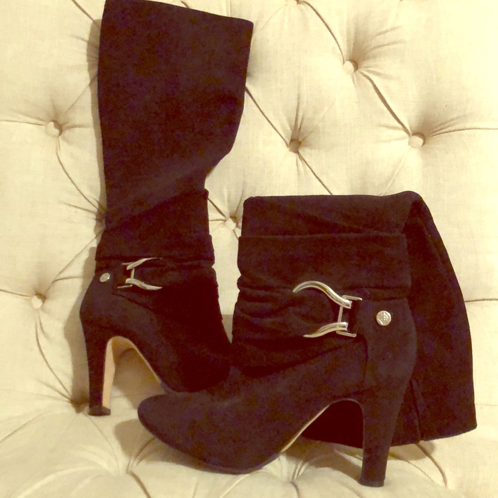Black boots
